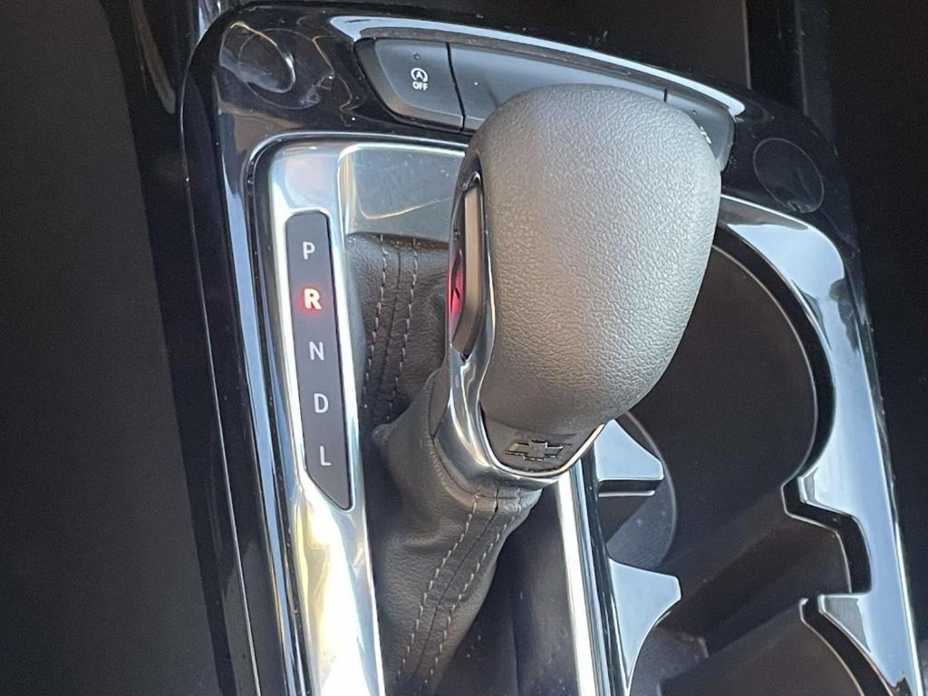 used 2025 Chevrolet Trax car, priced at $20,990