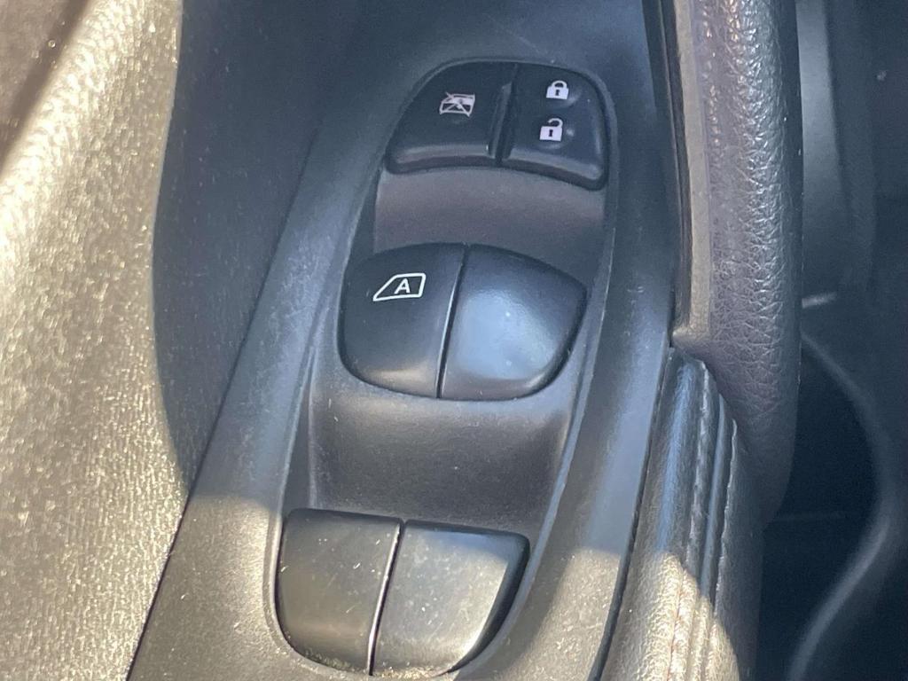 used 2018 Nissan Rogue Sport car, priced at $9,989