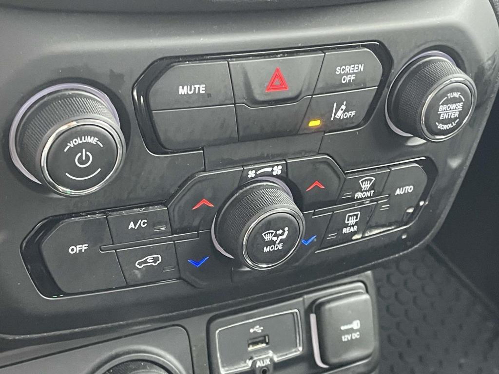 used 2023 Jeep Renegade car, priced at $18,998
