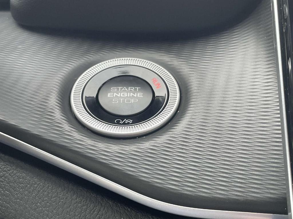 new 2025 Jeep Grand Cherokee L car, priced at $45,823