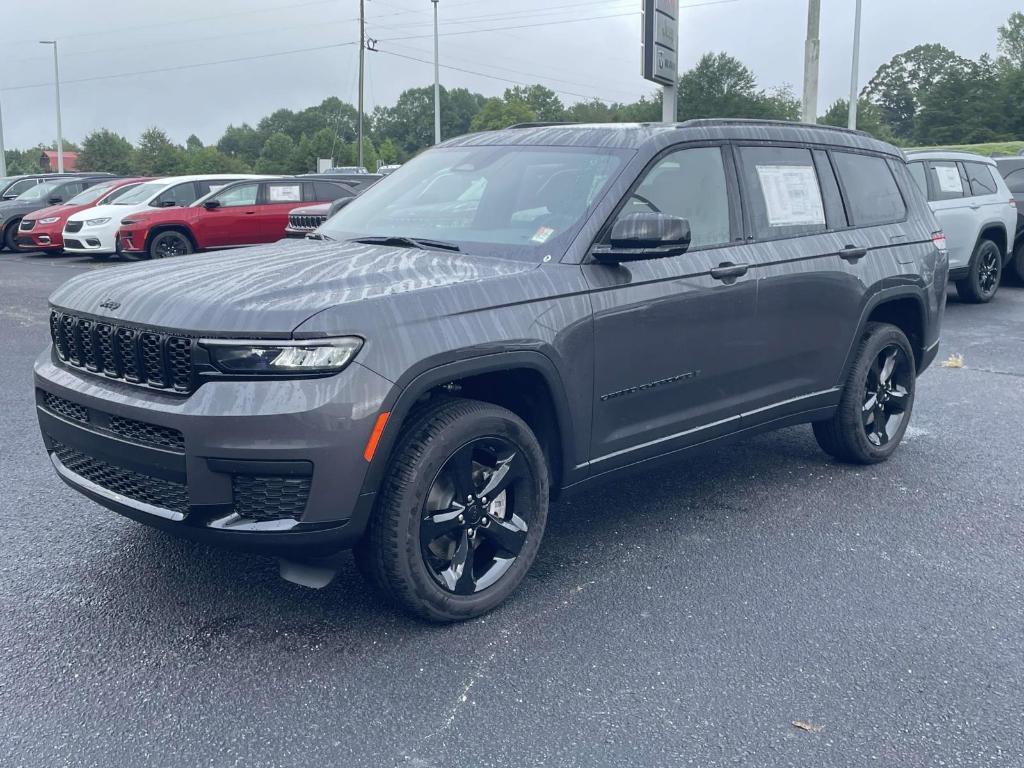 new 2025 Jeep Grand Cherokee L car, priced at $45,823