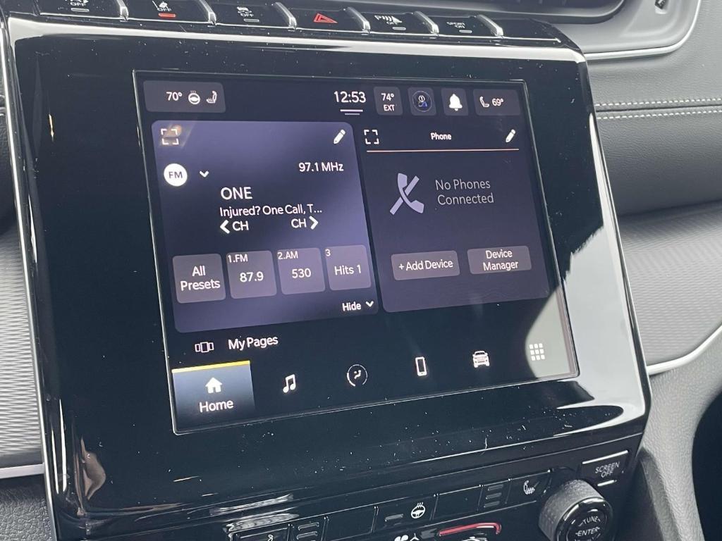 new 2025 Jeep Grand Cherokee L car, priced at $45,823