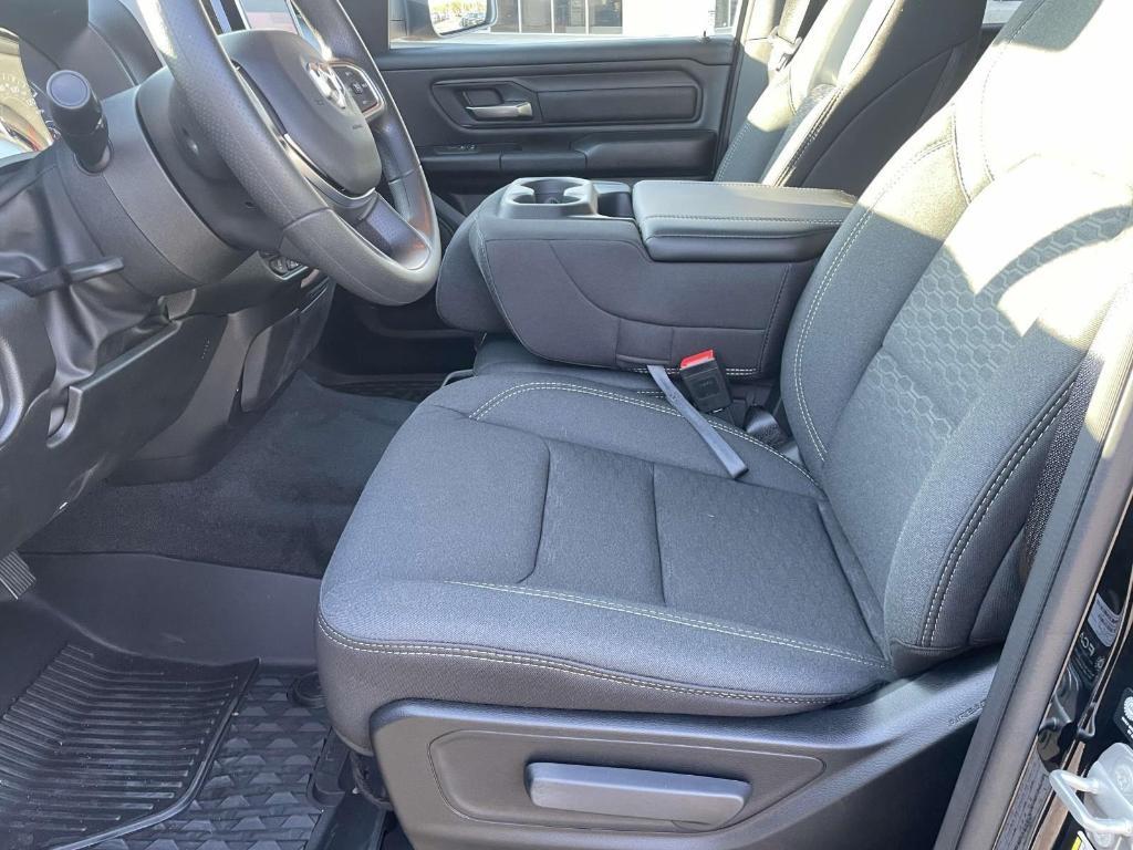 new 2025 Ram 1500 car, priced at $48,483