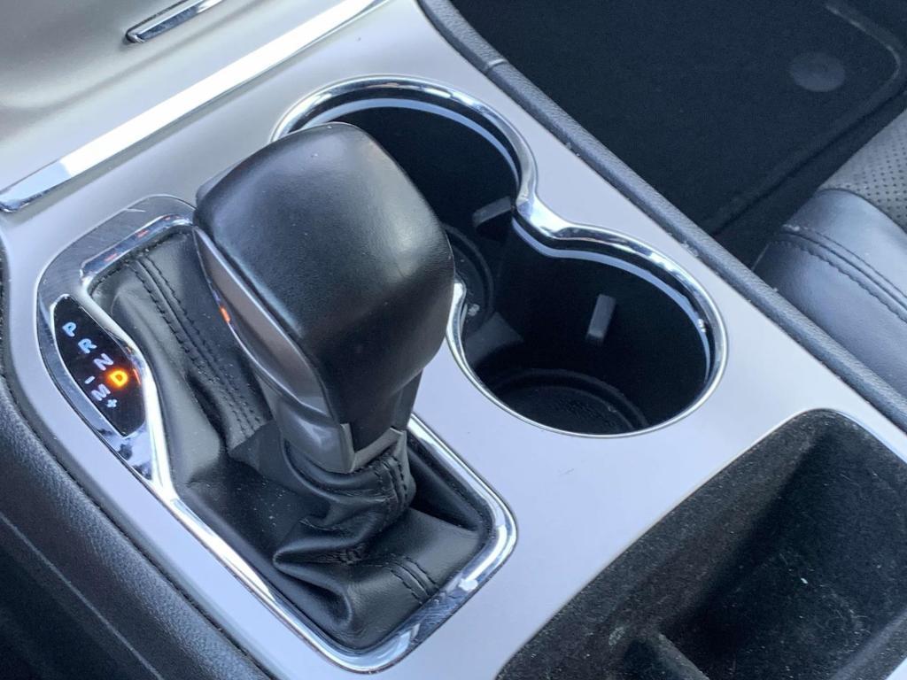 used 2021 Jeep Grand Cherokee car, priced at $20,444