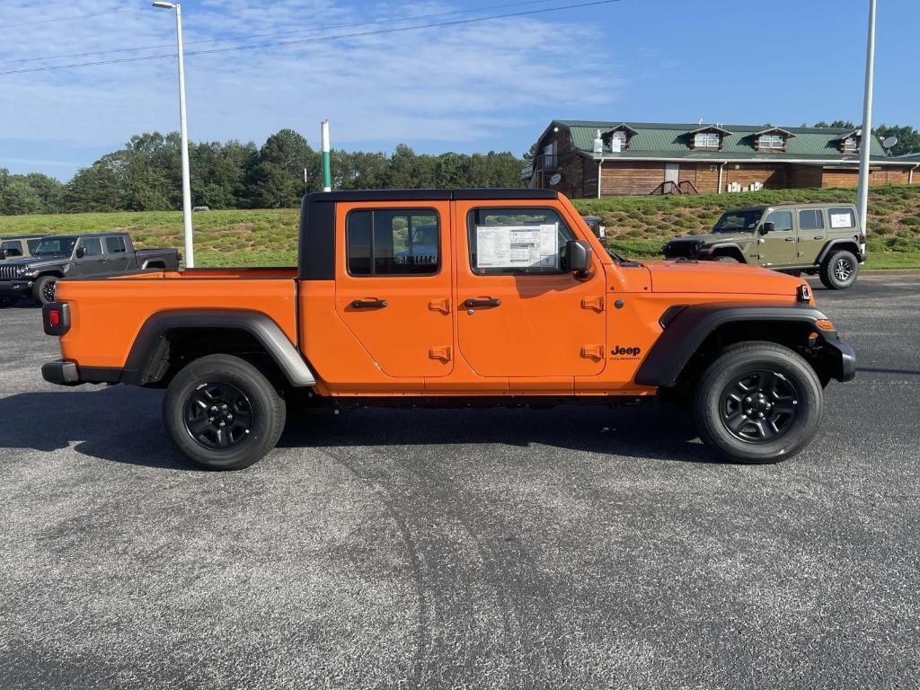 new 2025 Jeep Gladiator car, priced at $38,848