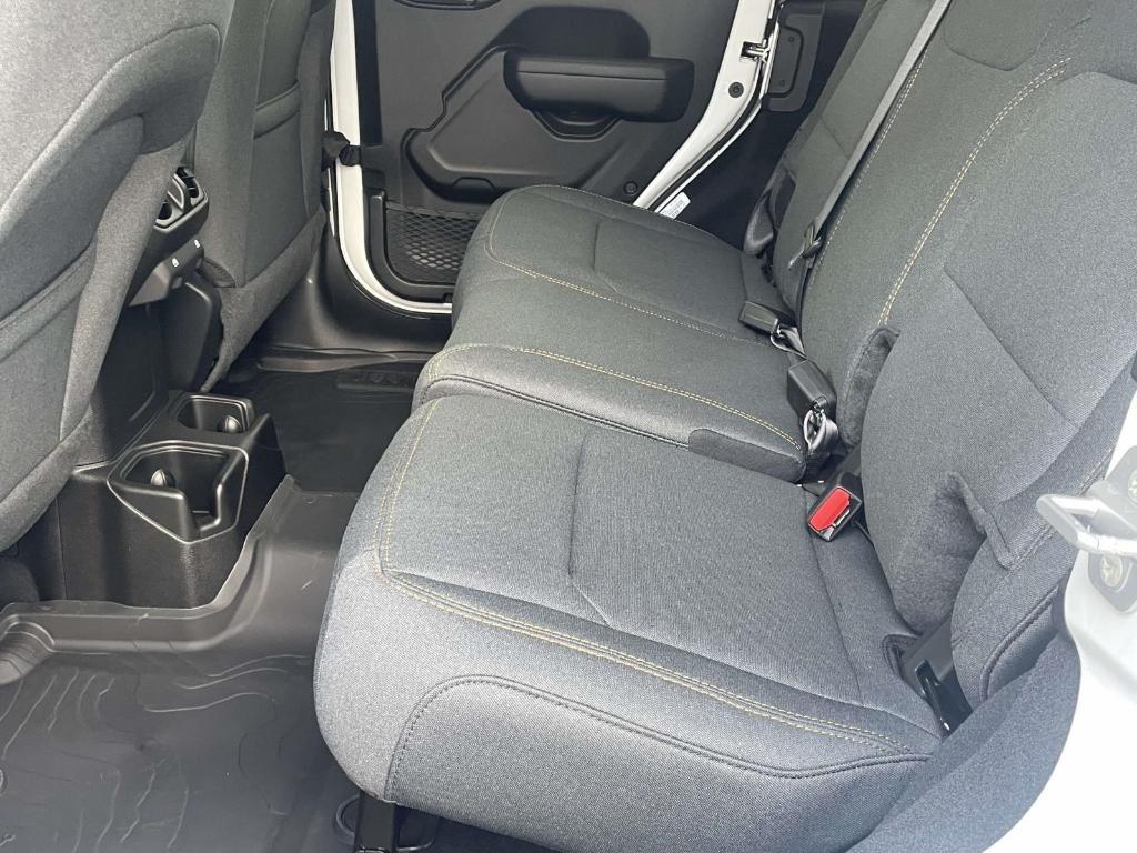 new 2026 Jeep Wrangler car, priced at $42,453