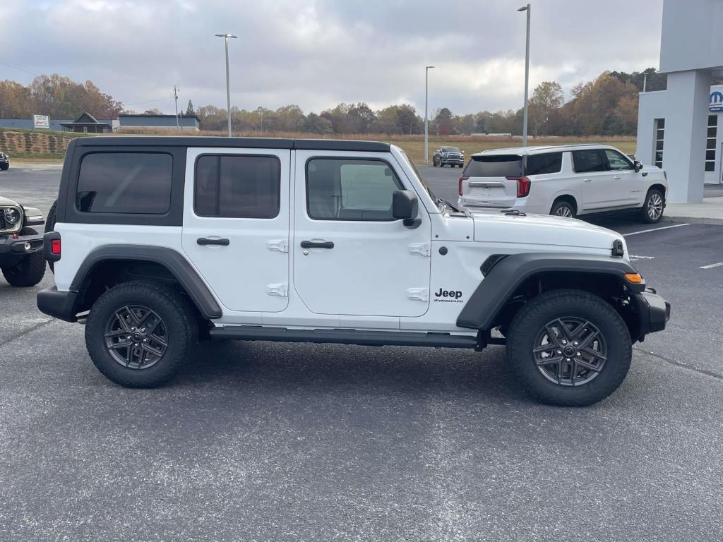 new 2026 Jeep Wrangler car, priced at $48,628