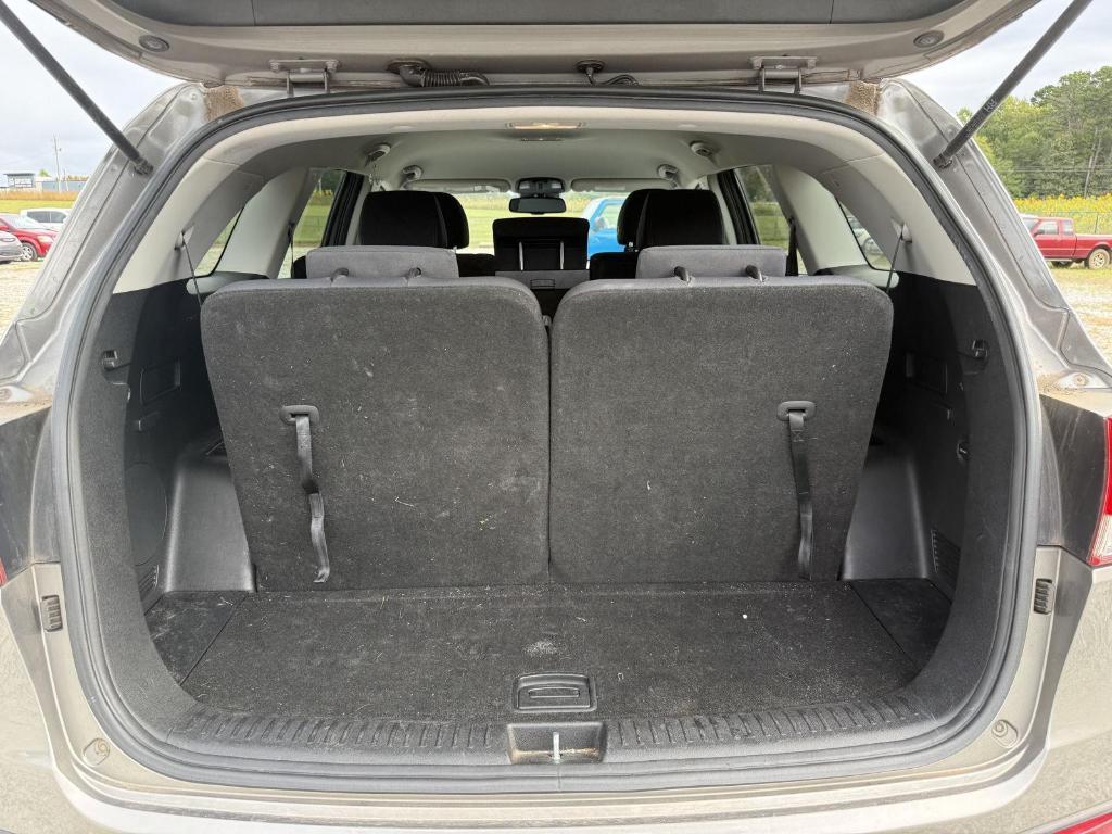 used 2018 Kia Sorento car, priced at $9,998