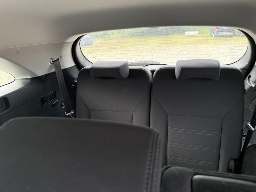 used 2018 Kia Sorento car, priced at $9,998