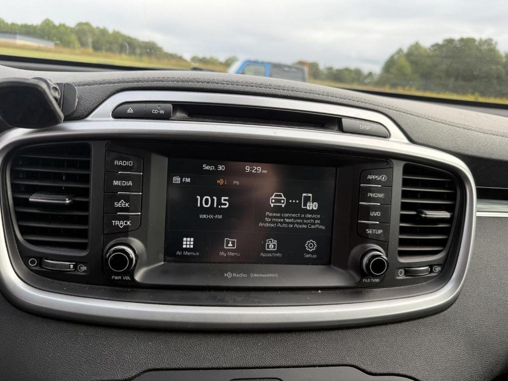 used 2018 Kia Sorento car, priced at $9,998