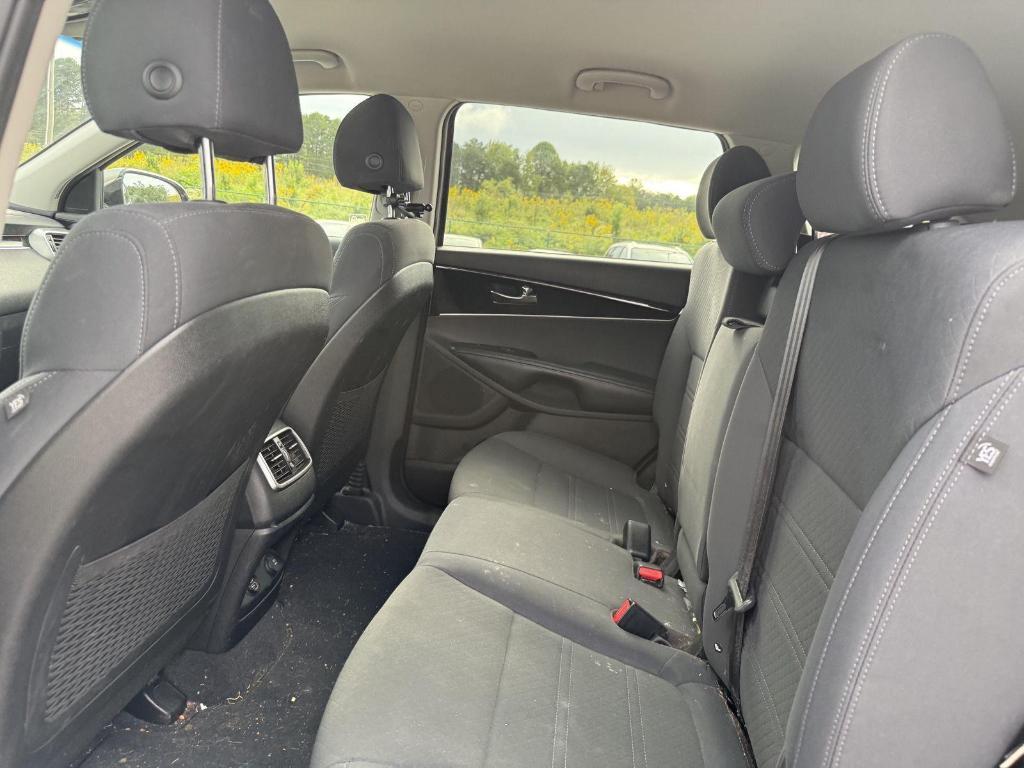 used 2018 Kia Sorento car, priced at $9,998