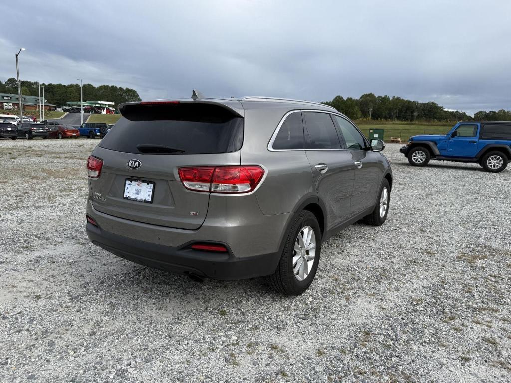 used 2018 Kia Sorento car, priced at $9,998
