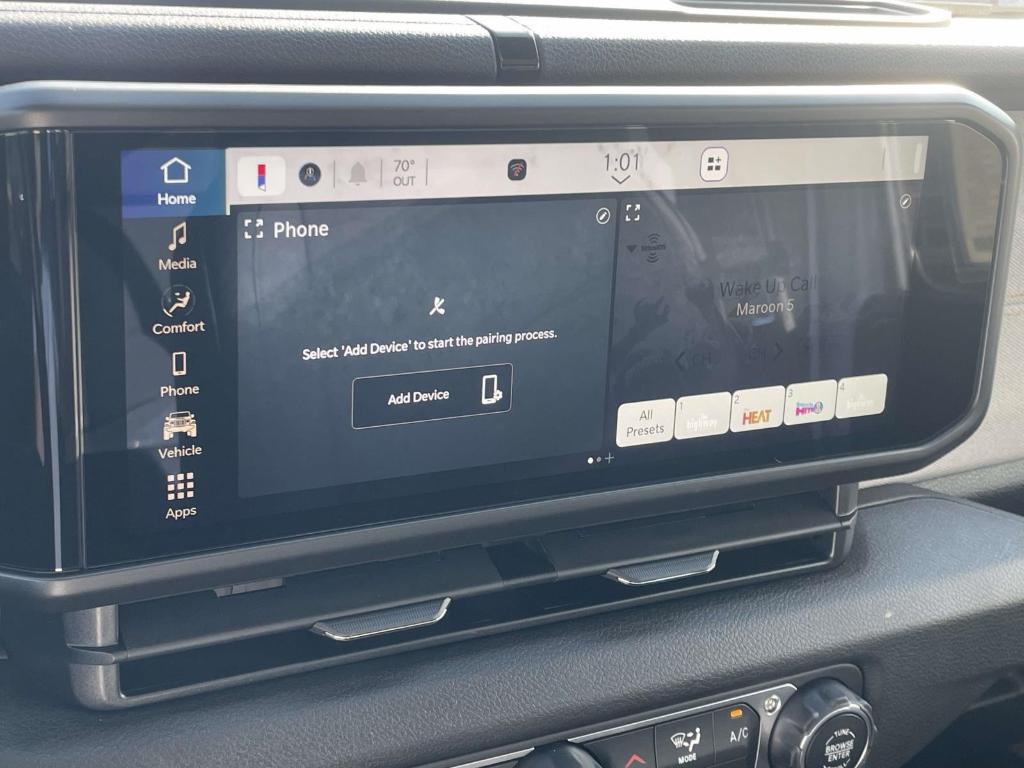 new 2025 Jeep Gladiator car, priced at $37,953