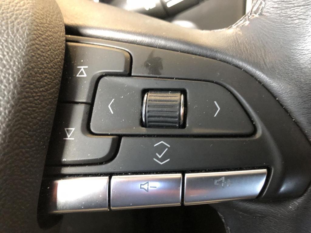 used 2023 Cadillac XT4 car, priced at $27,333