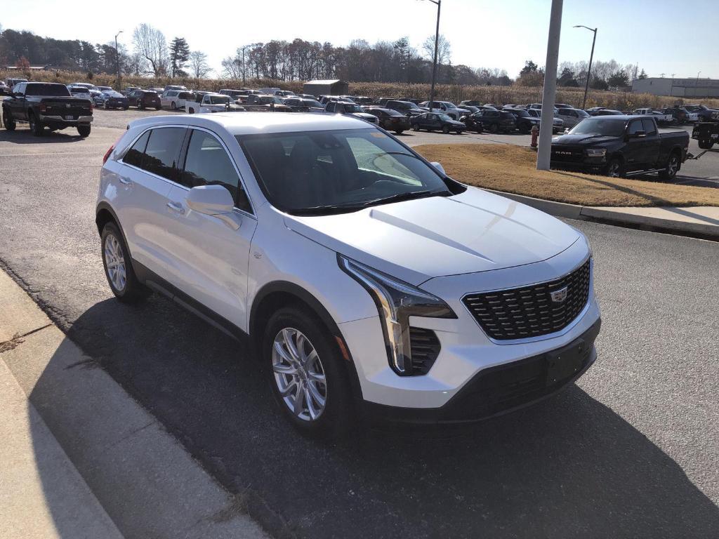 used 2023 Cadillac XT4 car, priced at $27,333