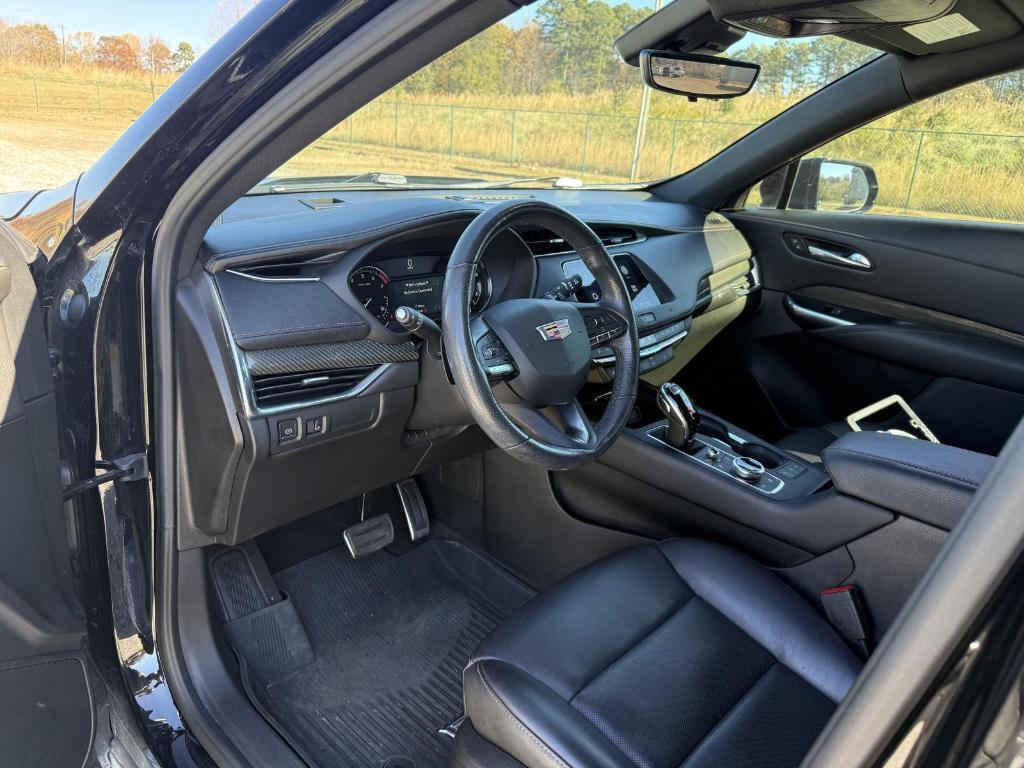 used 2020 Cadillac XT4 car, priced at $25,955