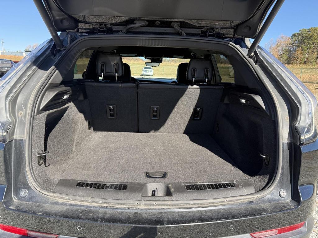 used 2020 Cadillac XT4 car, priced at $25,955