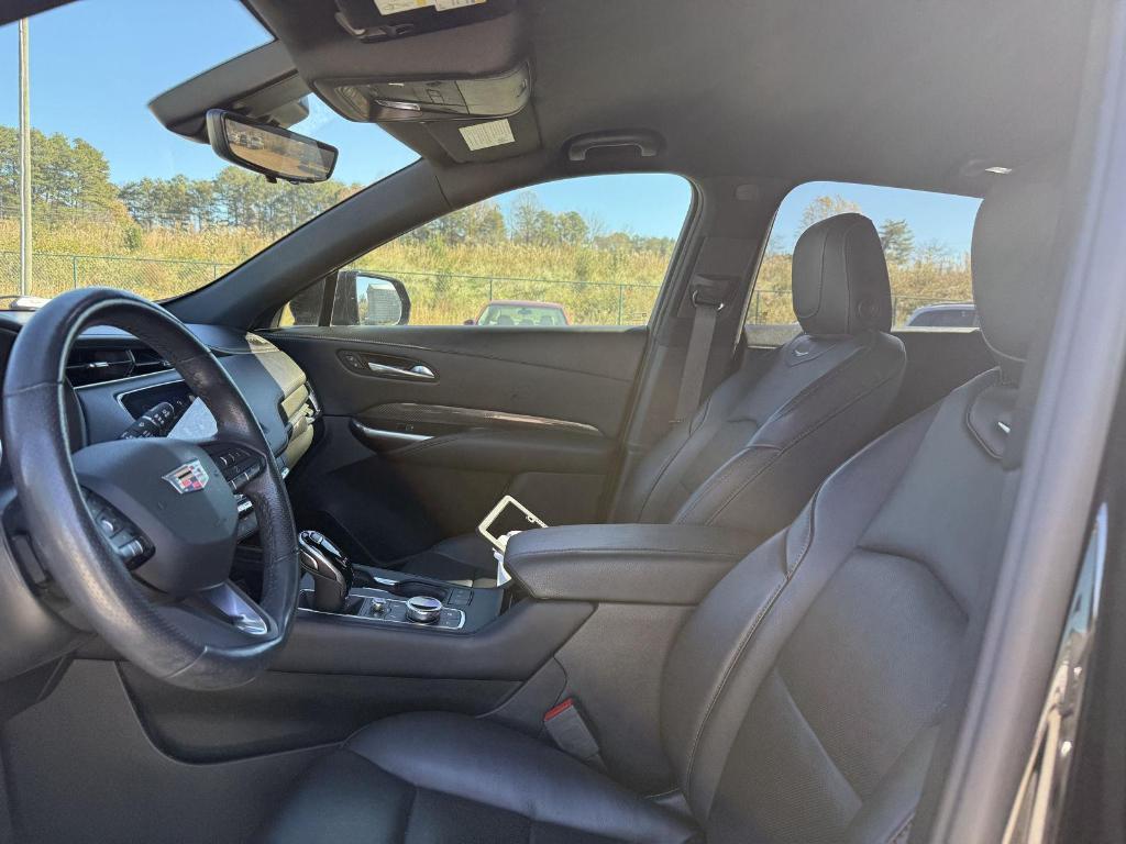 used 2020 Cadillac XT4 car, priced at $25,955