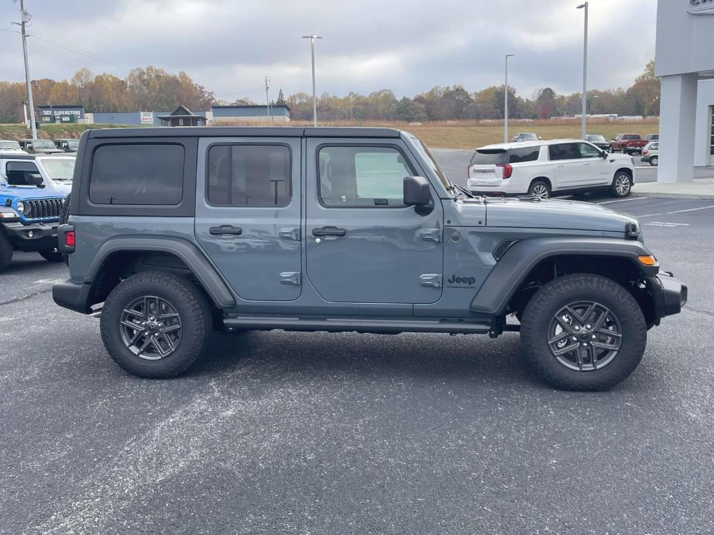 new 2026 Jeep Wrangler car, priced at $49,223