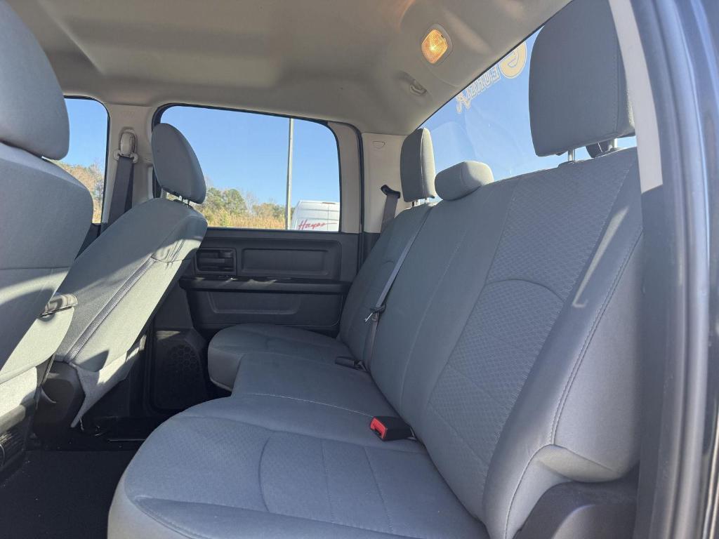 used 2019 Ram 1500 Classic car, priced at $22,922