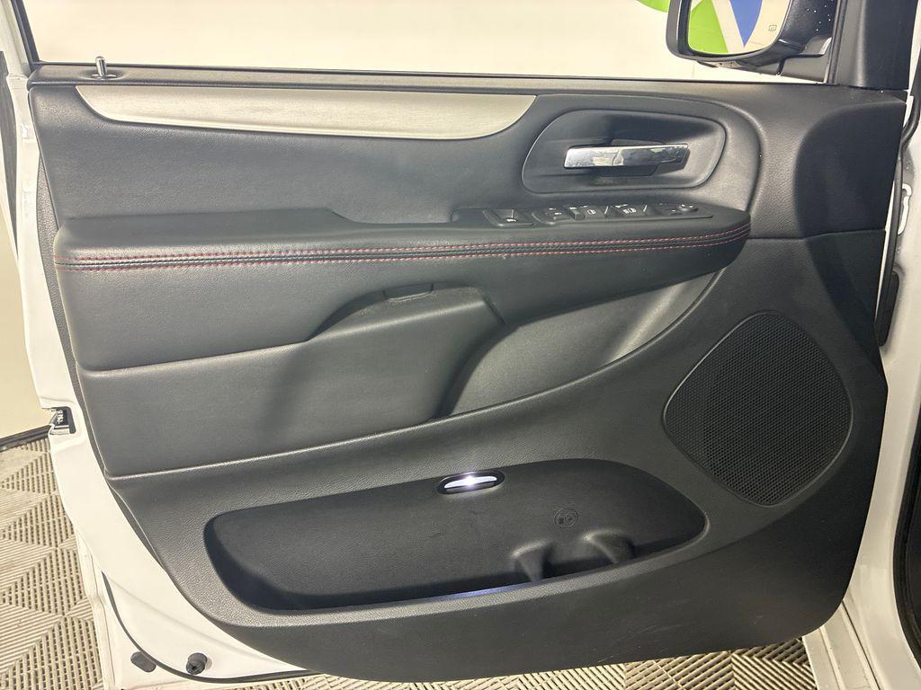 used 2017 Dodge Grand Caravan car, priced at $6,932