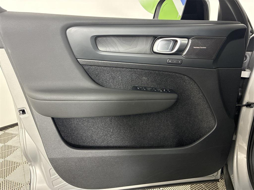 used 2023 Volvo XC40 Recharge Pure Electric car, priced at $35,073