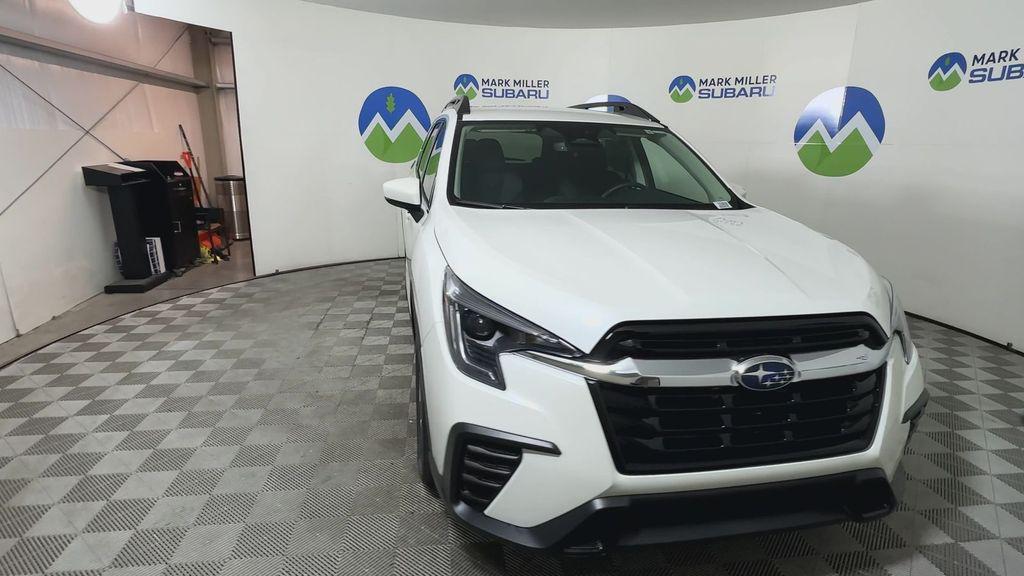 new 2025 Subaru Ascent car, priced at $40,900