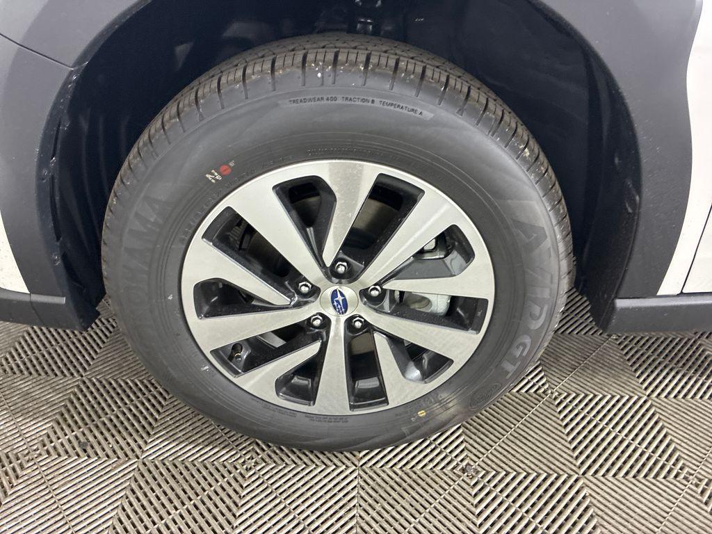 new 2025 Subaru Outback car, priced at $30,968