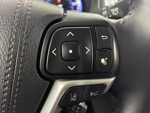 used 2018 Toyota Highlander car, priced at $26,115