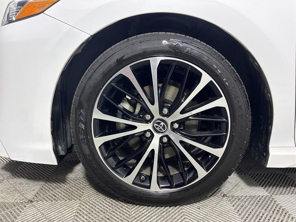 used 2018 Toyota Camry car, priced at $18,784