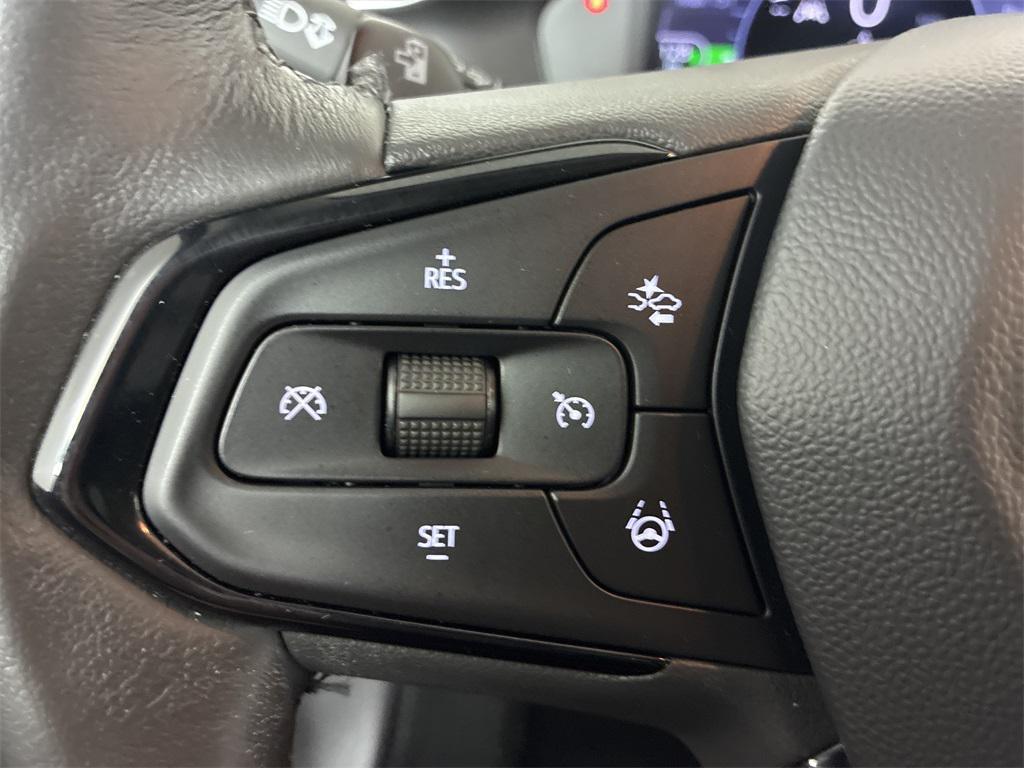 used 2022 Chevrolet Bolt EUV car, priced at $21,789