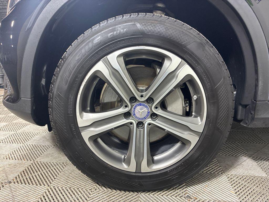 used 2017 Mercedes-Benz GLC 300 car, priced at $17,772