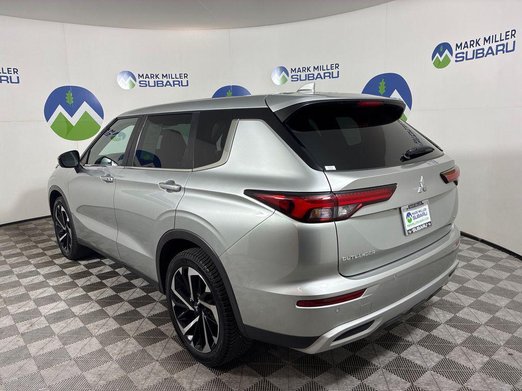 used 2022 Mitsubishi Outlander car, priced at $19,899