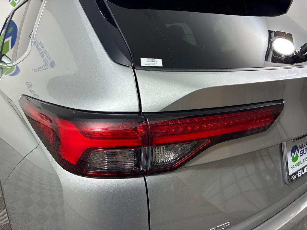 used 2022 Mitsubishi Outlander car, priced at $19,899