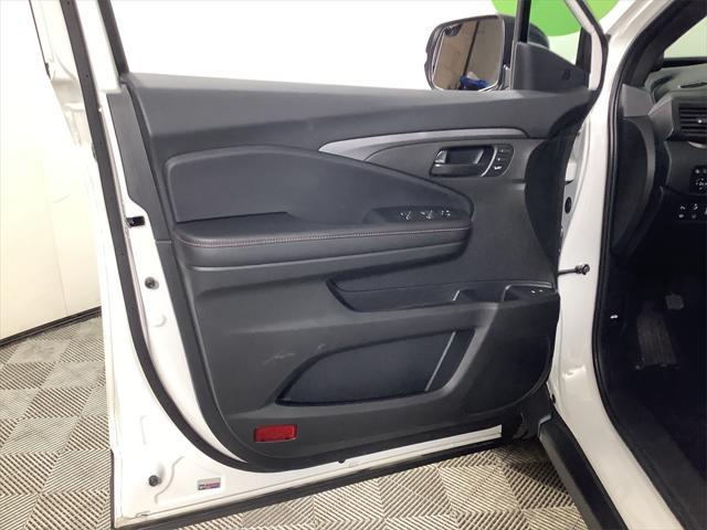 used 2022 Honda Passport car, priced at $35,989