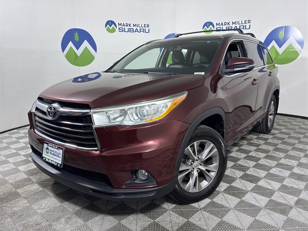 used 2014 Toyota Highlander car, priced at $17,995