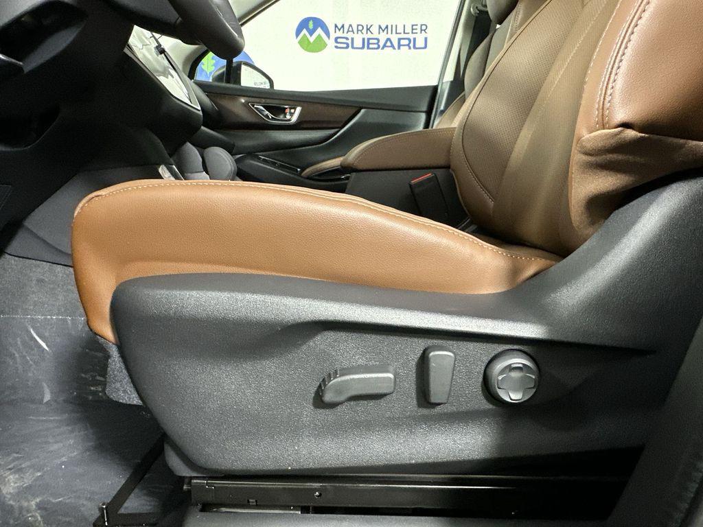 new 2025 Subaru Ascent car, priced at $50,927