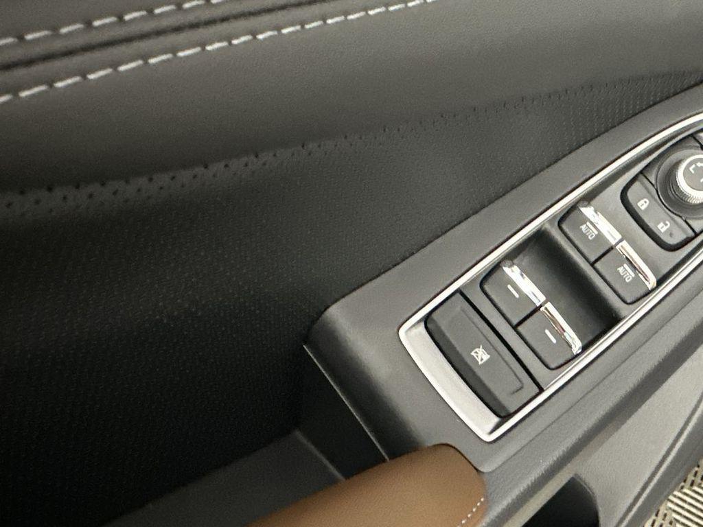 new 2025 Subaru Ascent car, priced at $50,927
