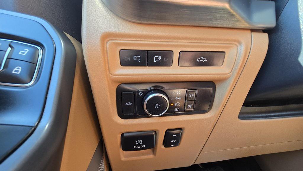 used 2022 Ford F-150 car, priced at $35,995