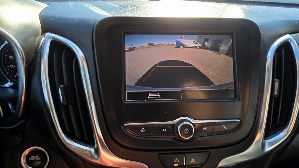 used 2022 Chevrolet Equinox car, priced at $20,610