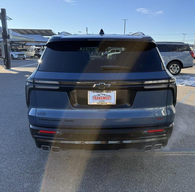 used 2024 Chevrolet Traverse car, priced at $52,994