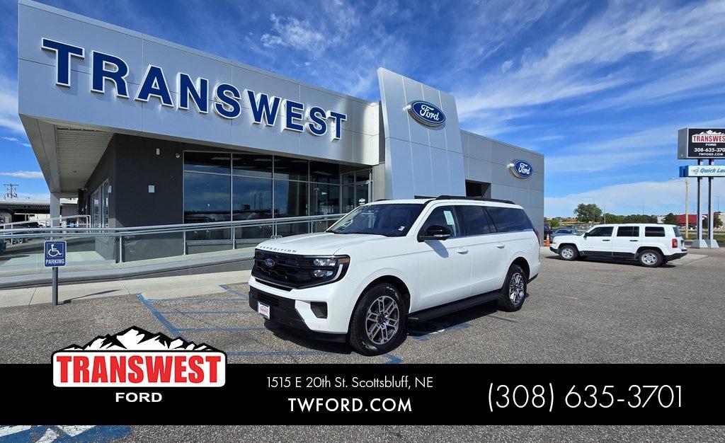 new 2025 Ford Expedition Max car, priced at $75,995