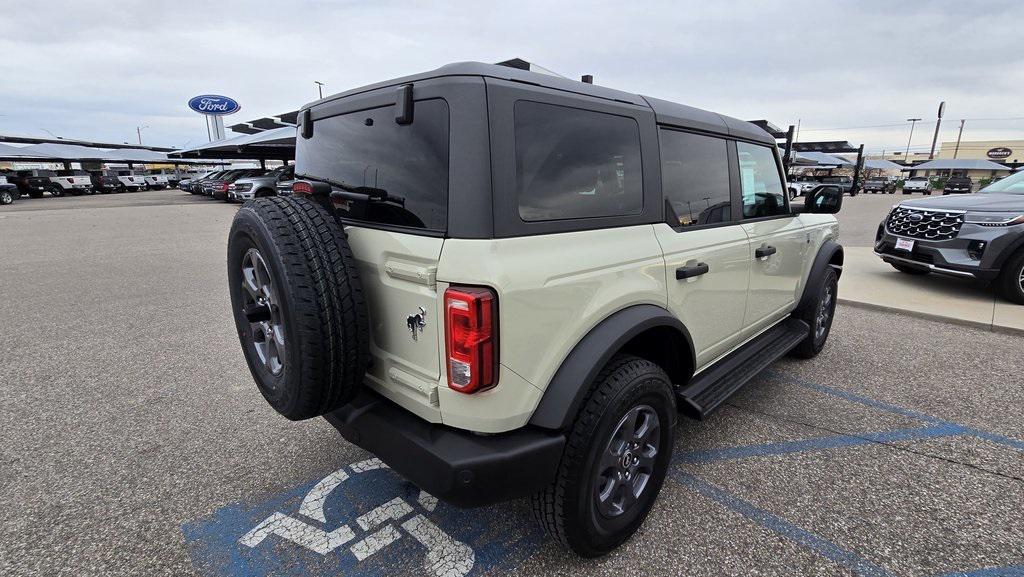 new 2025 Ford Bronco car, priced at $47,915
