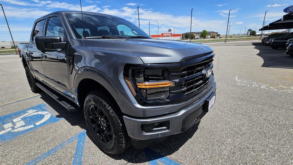 new 2024 Ford F-150 car, priced at $61,387