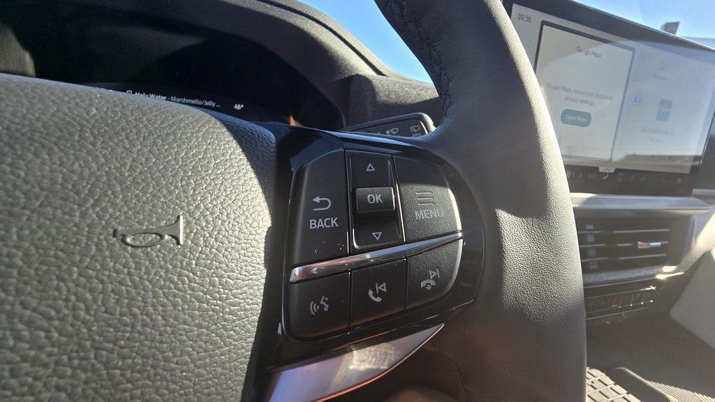 new 2025 Ford Explorer car, priced at $58,640