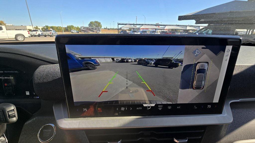 new 2025 Ford Explorer car, priced at $58,640