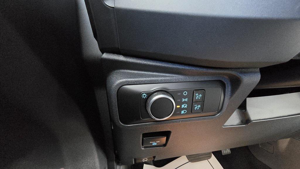 new 2025 Ford Bronco car, priced at $45,011