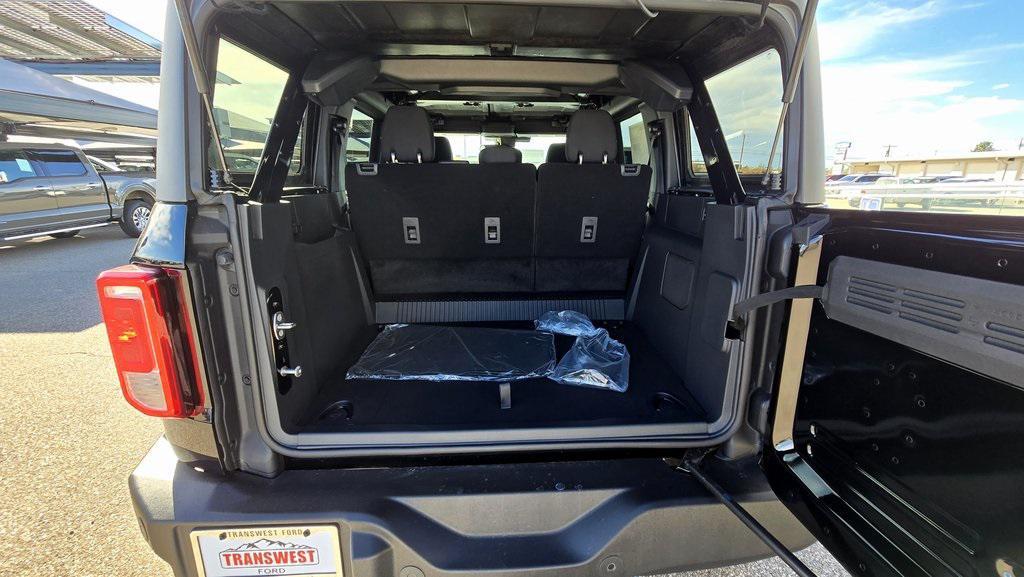 new 2025 Ford Bronco car, priced at $45,011