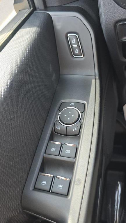 new 2025 Ford F-150 car, priced at $48,614