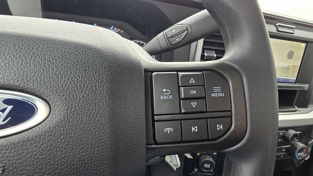 new 2025 Ford F-250 car, priced at $51,118